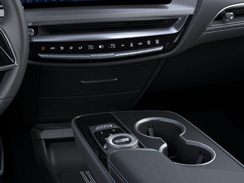 New 2027 Cadillac Lyriq Signature Luxury AWD/4WD image 23