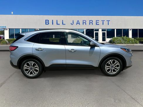 Certified 2022 Ford Escape SEL FWD image 8