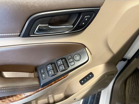 Used 2017 Chevrolet Tahoe Premier AWD/4WD image 15