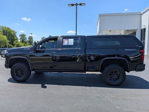 Used 2024 Chevrolet Silverado 2500 ZR2 w/ ZR2 Bison Edition AWD/4WD image 8