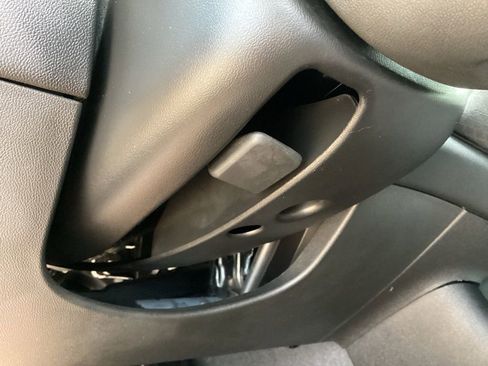 Used 2023 Chevrolet Malibu LS FWD image 55