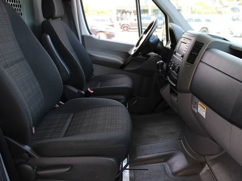 Used 2016 Mercedes-Benz Sprinter 3500 image 17