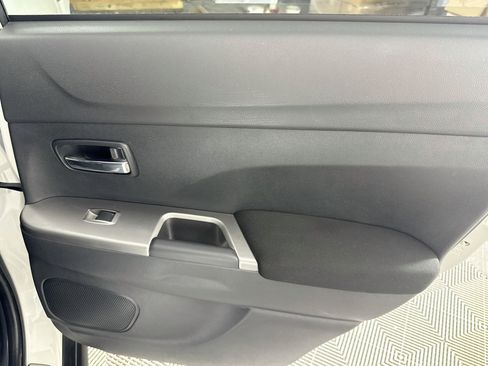 Used 2019 Mitsubishi Outlander Sport ES FWD image 44