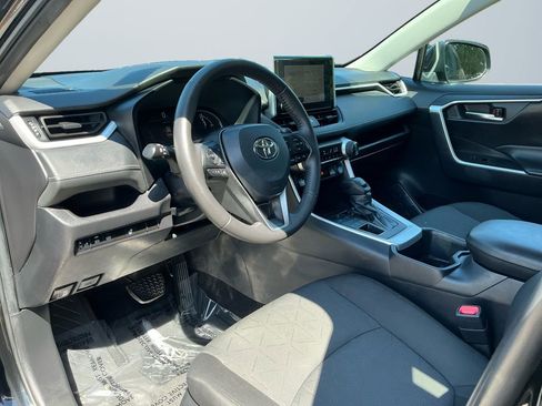 Used 2024 Toyota RAV4 XLE w/ Weather Package AWD/4WD image 11