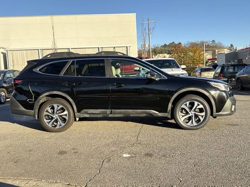 Used 2020 Subaru Outback Limited w/ Popular Package #2 image 2