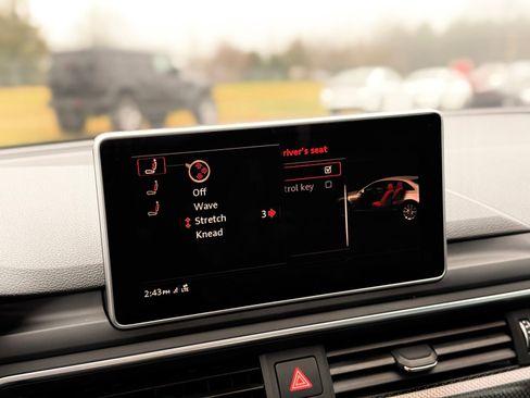 Used 2019 Audi S4 Premium Plus w/ Premium Plus Package image 56