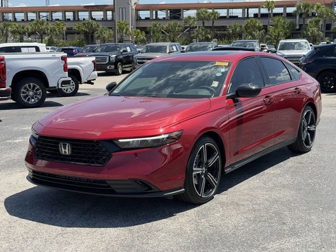 Used 2026 Honda Accord SE image 9