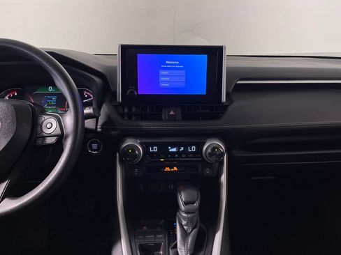 Certified 2025 Toyota RAV4 XLE FWD image 15