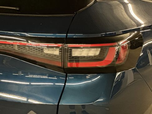Used 2023 Volkswagen ID.4 Pro RWD image 27