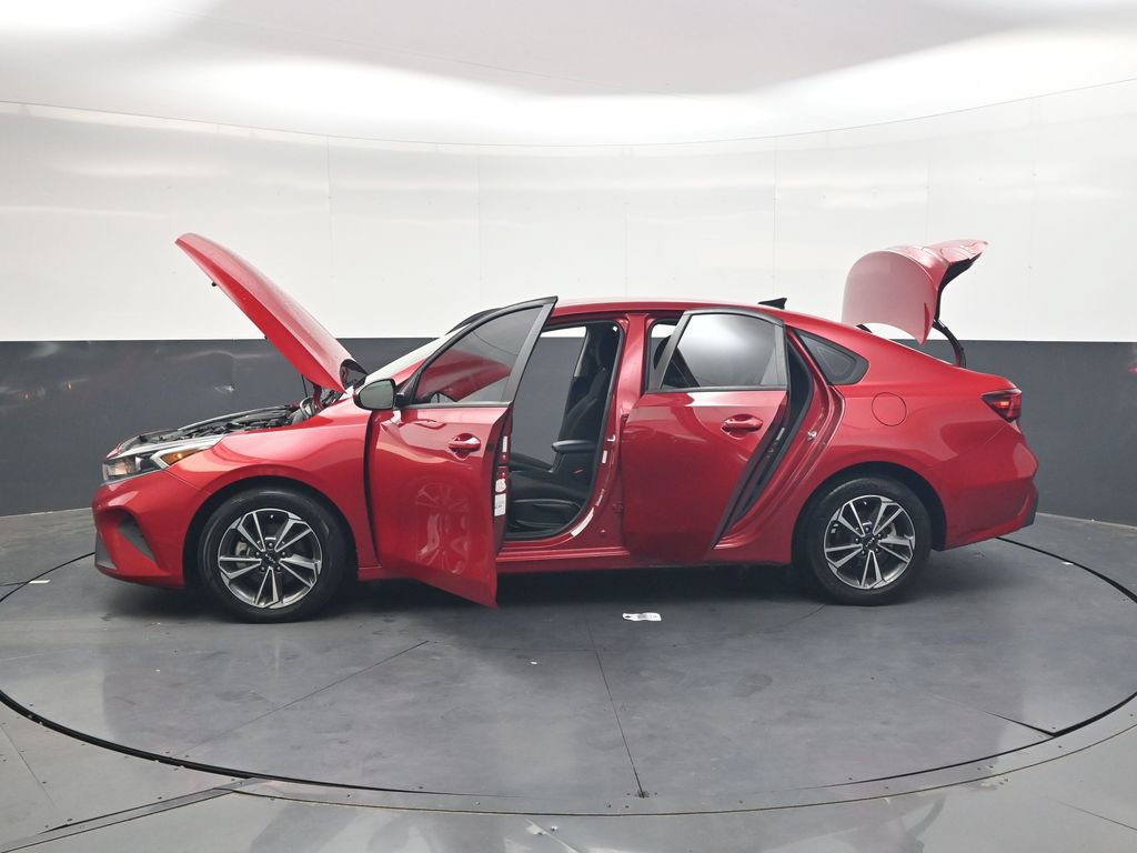 Used 2023 Kia Forte LXS FWD image 35