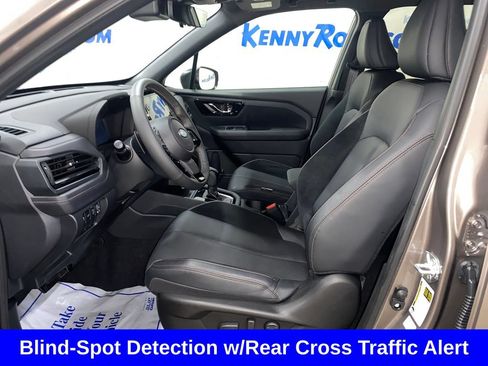 Certified 2025 Subaru Forester Touring AWD/4WD image 9