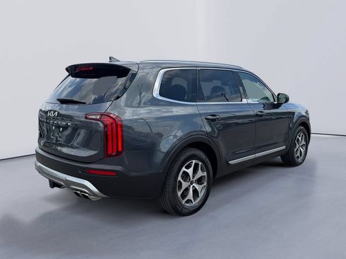 Used 2022 Kia Telluride EX AWD/4WD image 3