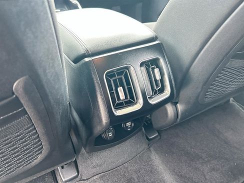 Used 2023 Kia Sorento LX FWD image 26