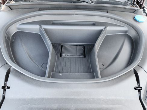 New 2025 Volvo EX90 Ultra image 28