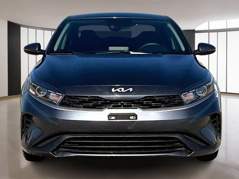 Used 2024 Kia Forte LXS w/ LXS Technology Package image 3