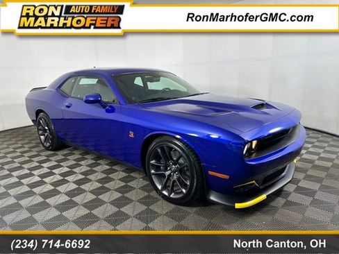Used 2022 Dodge Challenger R/T Scat Pack image 1