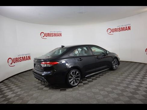 Used 2022 Toyota Corolla SE w/ Carpet Mat Package (TMS) FWD image 10