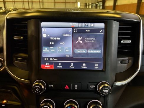 Used 2022 RAM 2500 Big Horn image 32