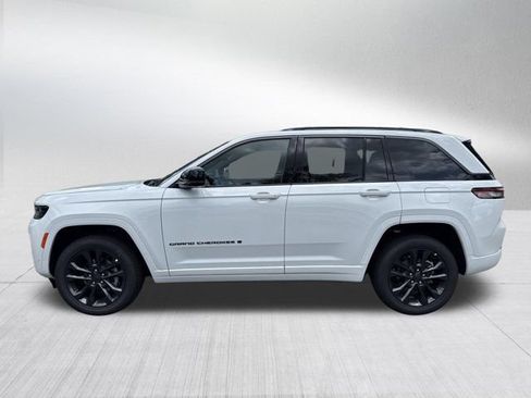 New 2026 Jeep Grand Cherokee Limited AWD/4WD image 8