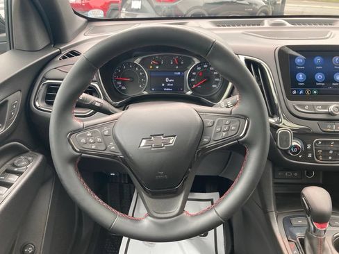 Used 2023 Chevrolet Equinox RS w/ RS Leather Package AWD/4WD image 7