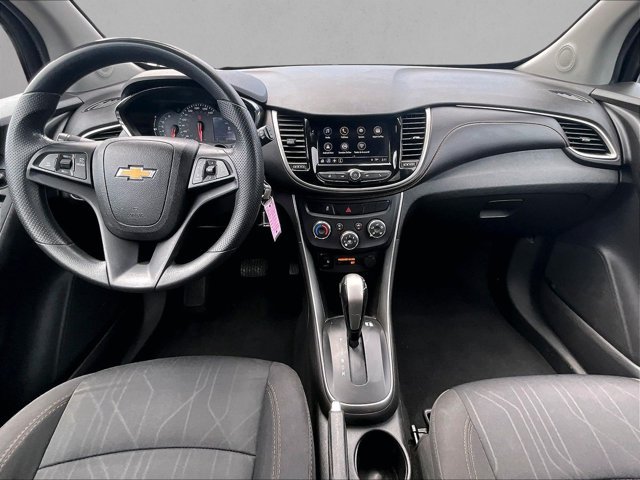 Used 2018 Chevrolet Trax LT FWD image 16