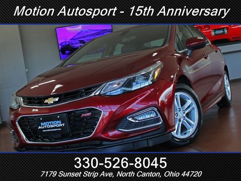 Used 2016 Chevrolet Cruze LT w/ Sun And Sound Package FWD image 53