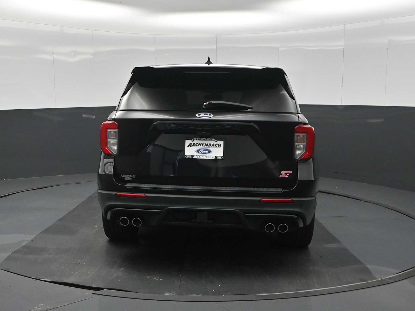 Used 2021 Ford Explorer ST w/ Equipment Group 401A AWD/4WD image 8
