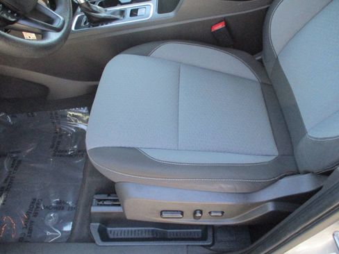Used 2017 Ford Escape SE AWD/4WD image 5