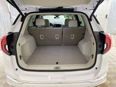 Used 2023 GMC Terrain Denali w/ Denali Premium Package image 30