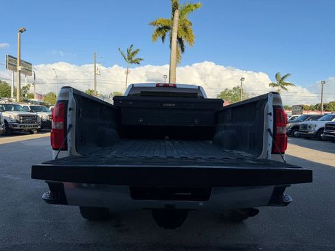 Used 2017 GMC Sierra 2500 4x4 Crew Cab image 5
