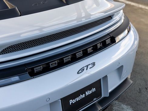 Certified 2026 Porsche 911 GT3 RWD image 24
