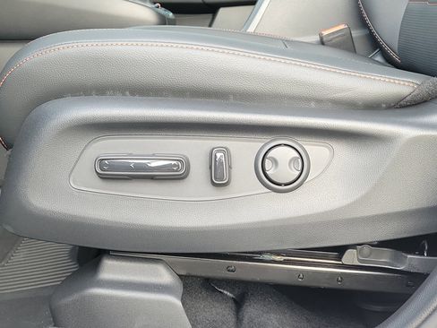 Used 2025 Honda CR-V Sport-L image 23