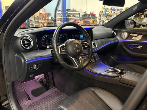 Used 2020 Mercedes-Benz E 350 4MATIC Sedan w/ Parking Assistance Package image 19