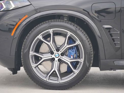 New 2026 BMW X5 xDrive50e w/ M Sport Package image 5