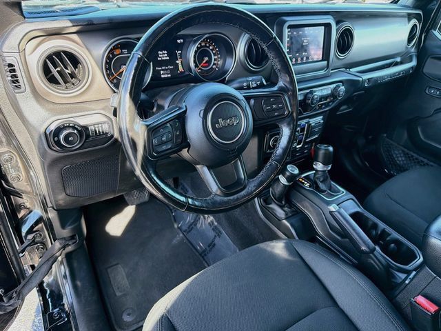Used 2021 Jeep Wrangler Unlimited Sport AWD/4WD image 9