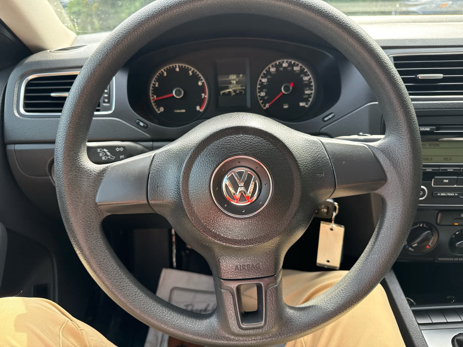 Used 2011 Volkswagen Jetta Sedan FWD image 19