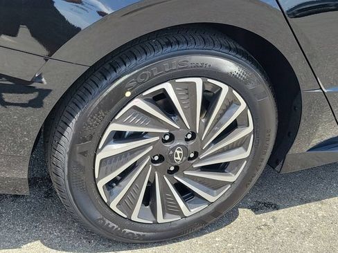 New 2026 Hyundai Sonata Limited FWD image 31