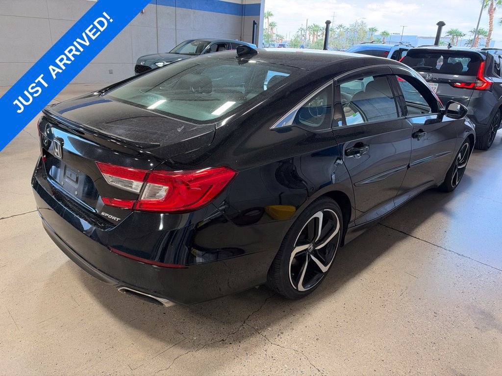 Certified 2018 Honda Accord Sport image 3