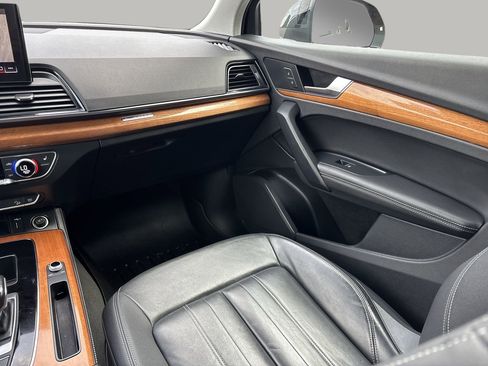 Used 2021 Audi Q5 2.0T Premium Plus image 10