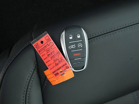 New 2025 Alfa Romeo Stelvio Sprint image 58