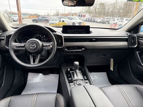Used 2025 MAZDA CX-50 2.5 Hybrid w/ Weather Package image 14