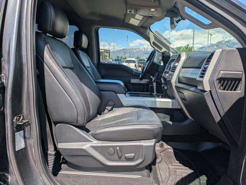 Used 2020 Ford F350 Lariat AWD/4WD image 29