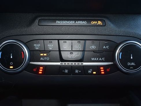 Used 2023 Ford Escape ST-Line AWD/4WD image 28