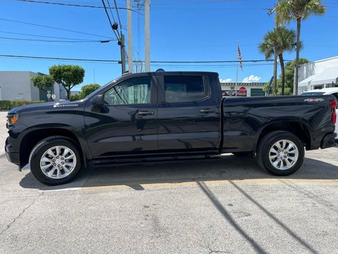 Used 2022 Chevrolet Silverado 1500 Custom image 5