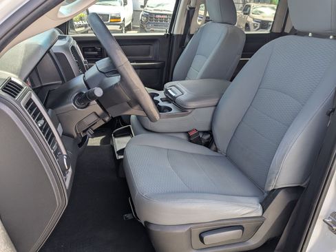 Used 2019 RAM 1500 Tradesman w/ Chrome Plus Package AWD/4WD image 14