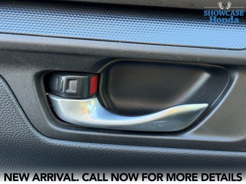 Used 2023 Honda CR-V EX image 9