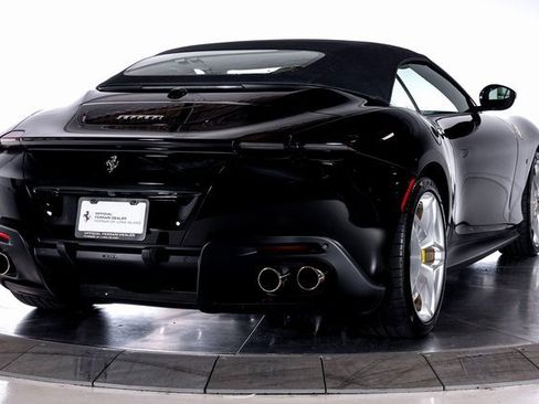 Used 2024 Ferrari Roma Spider image 10