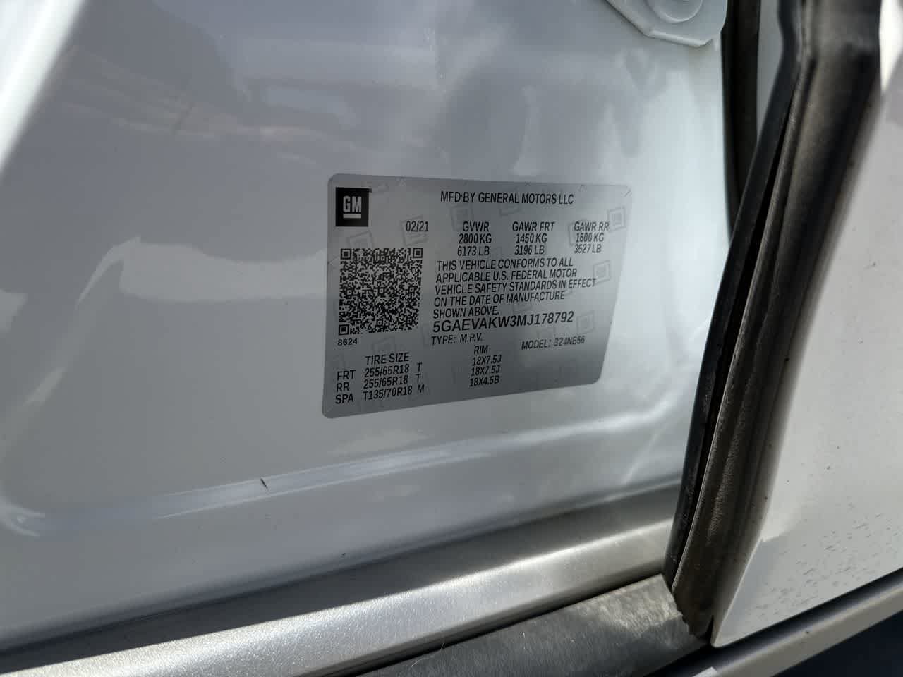Used 2021 Buick Enclave Essence AWD/4WD image 25