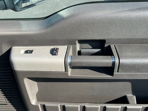 Used 2014 Ford F350 Lariat w/ Lariat Ultimate Package image 16
