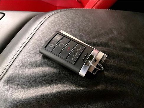 Used 2019 Chevrolet Corvette Stingray Coupe w/ Carbon Flash Badge Package image 11